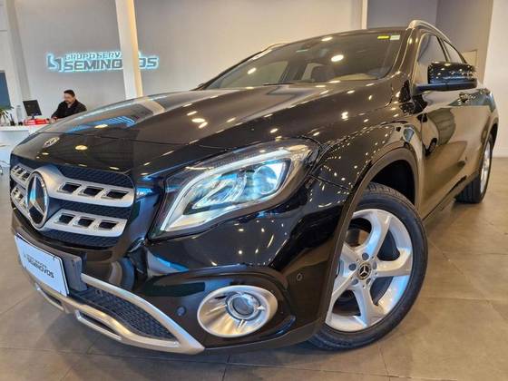 MERCEDES-BENZ GLA 200 1.6 CGI FLEX ENDURO 7G-DCT MERCEDES-BENZ GLA 200 1.6 CGI FLEX ENDURO 7G-DCT